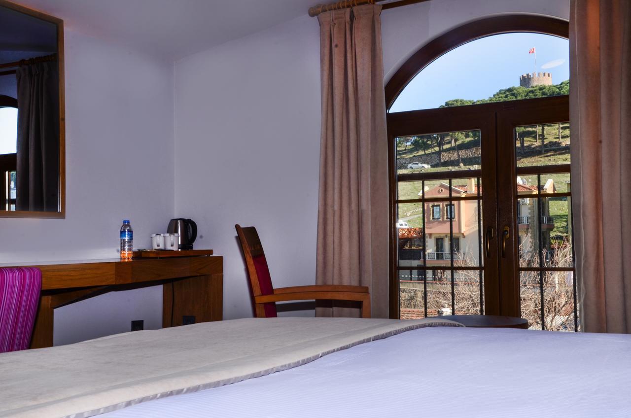 Bacacan Otel Ayvalı エクステリア 写真