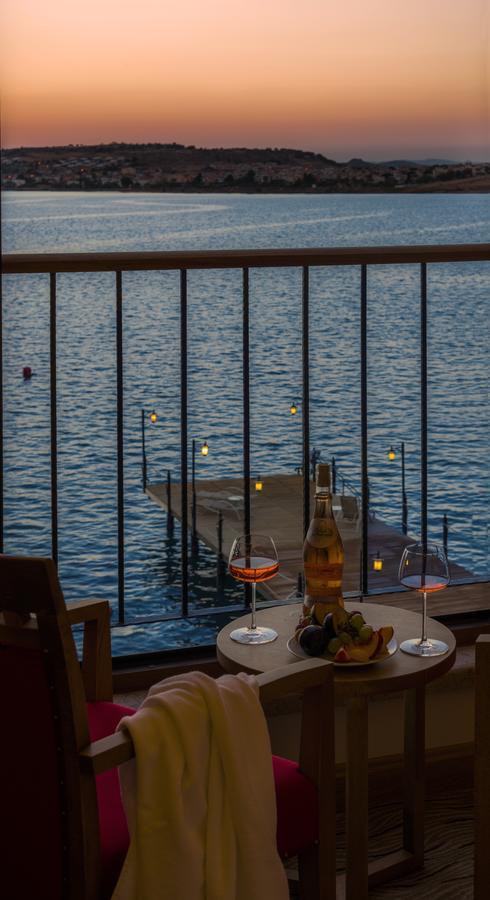 Bacacan Otel Ayvalı エクステリア 写真
