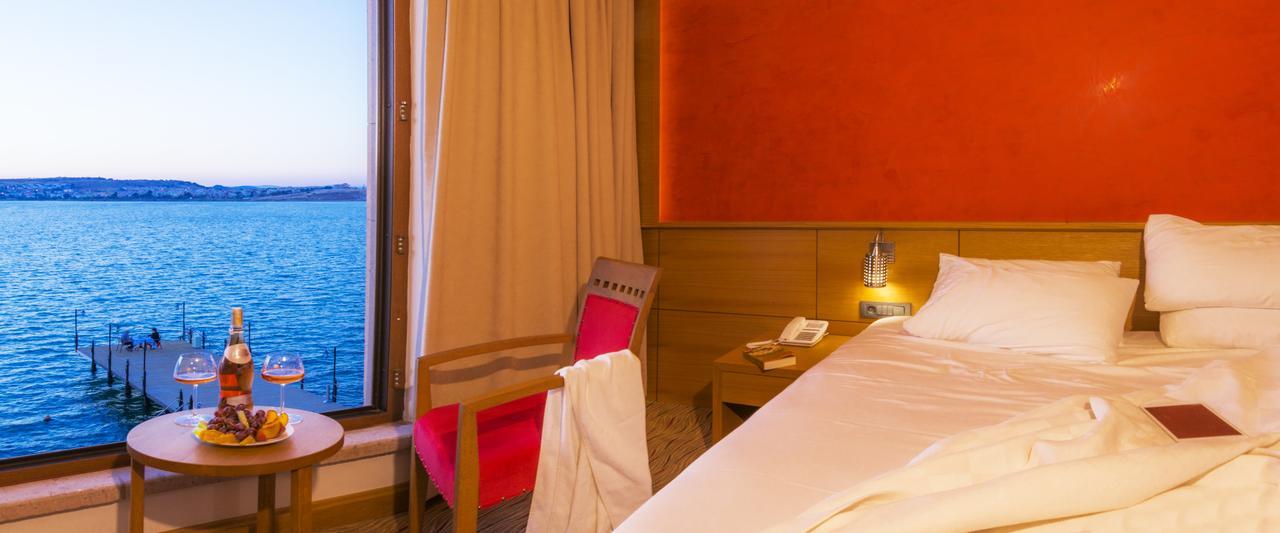Bacacan Otel Ayvalı エクステリア 写真